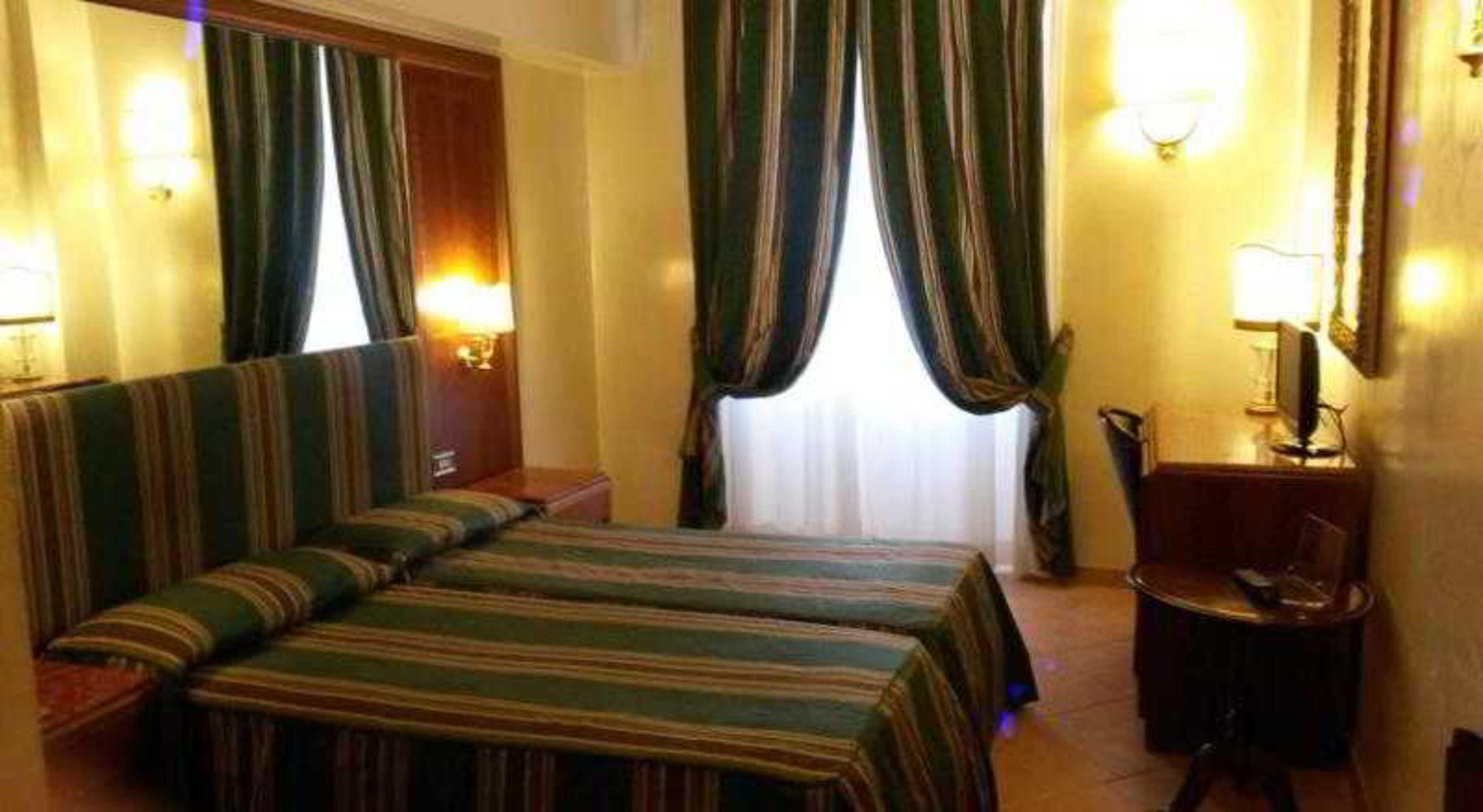 Raeli Archimede Hotel 4*
