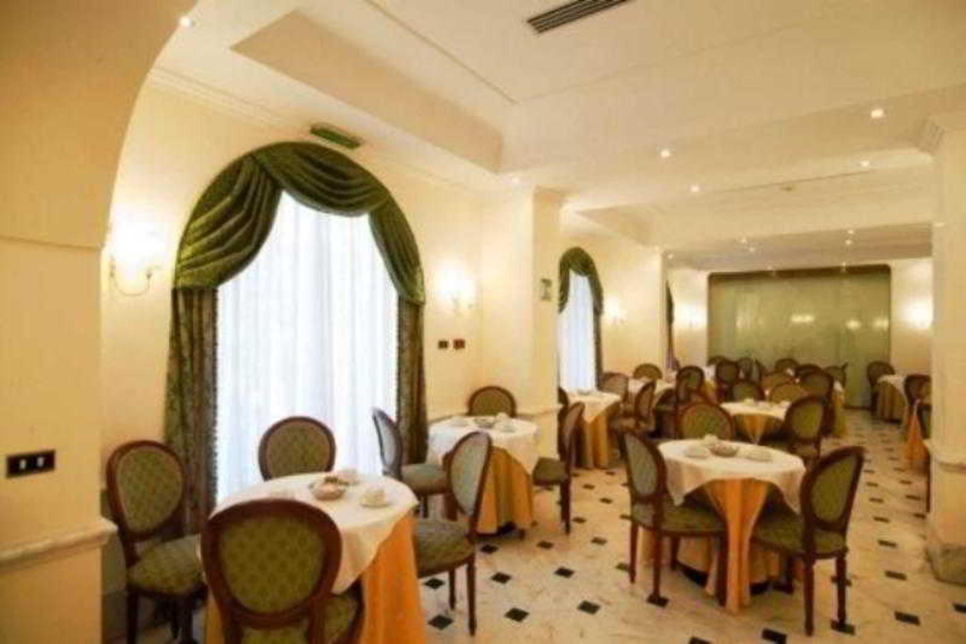 Raeli Archimede Hotel Roma