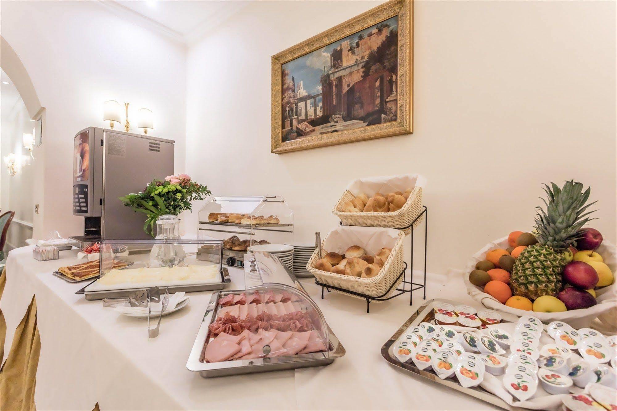 Raeli Archimede 4*
